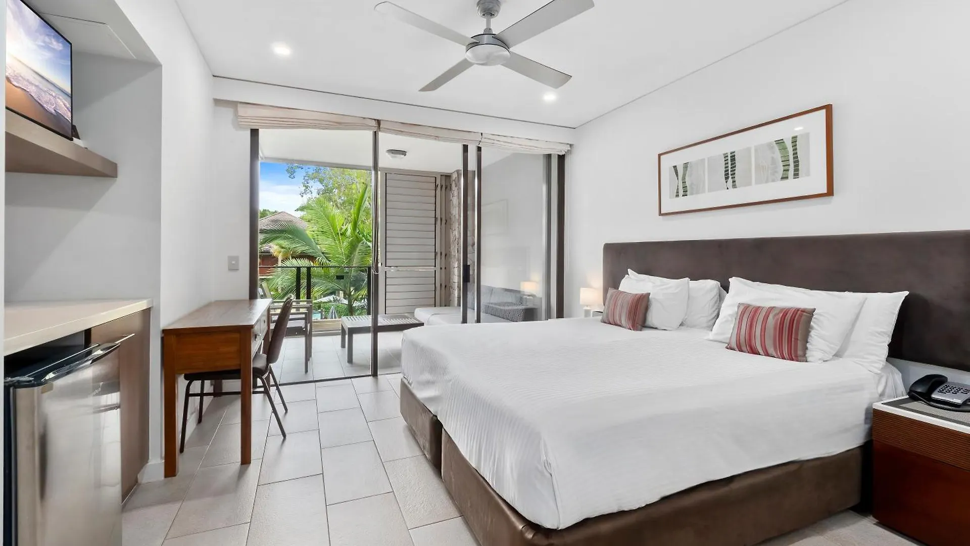 Private Apartments In The Temple Beachfront Resort Palm Cove Australia