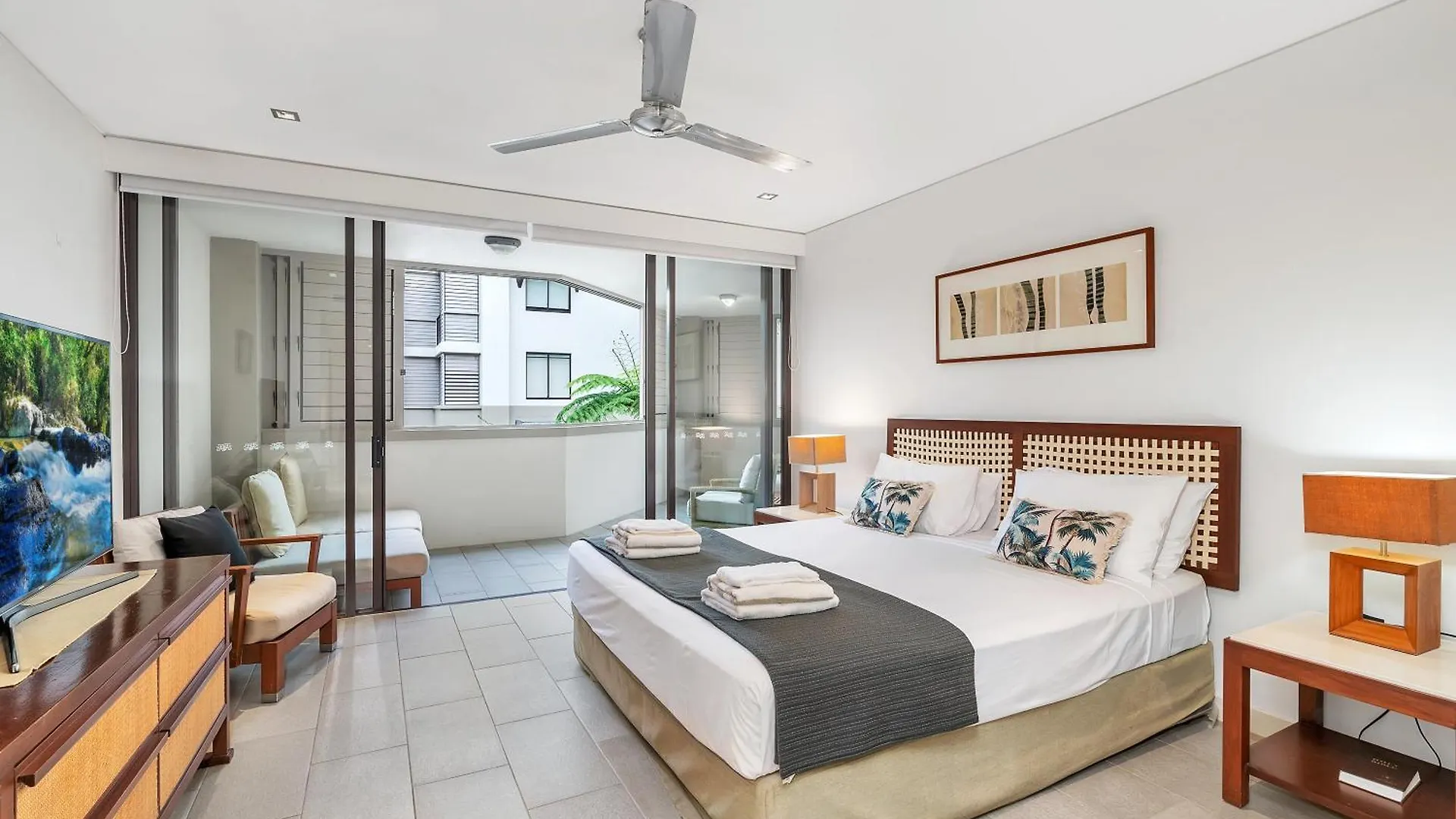 Private Apartments In The Temple Beachfront Resort Palm Cove Australia